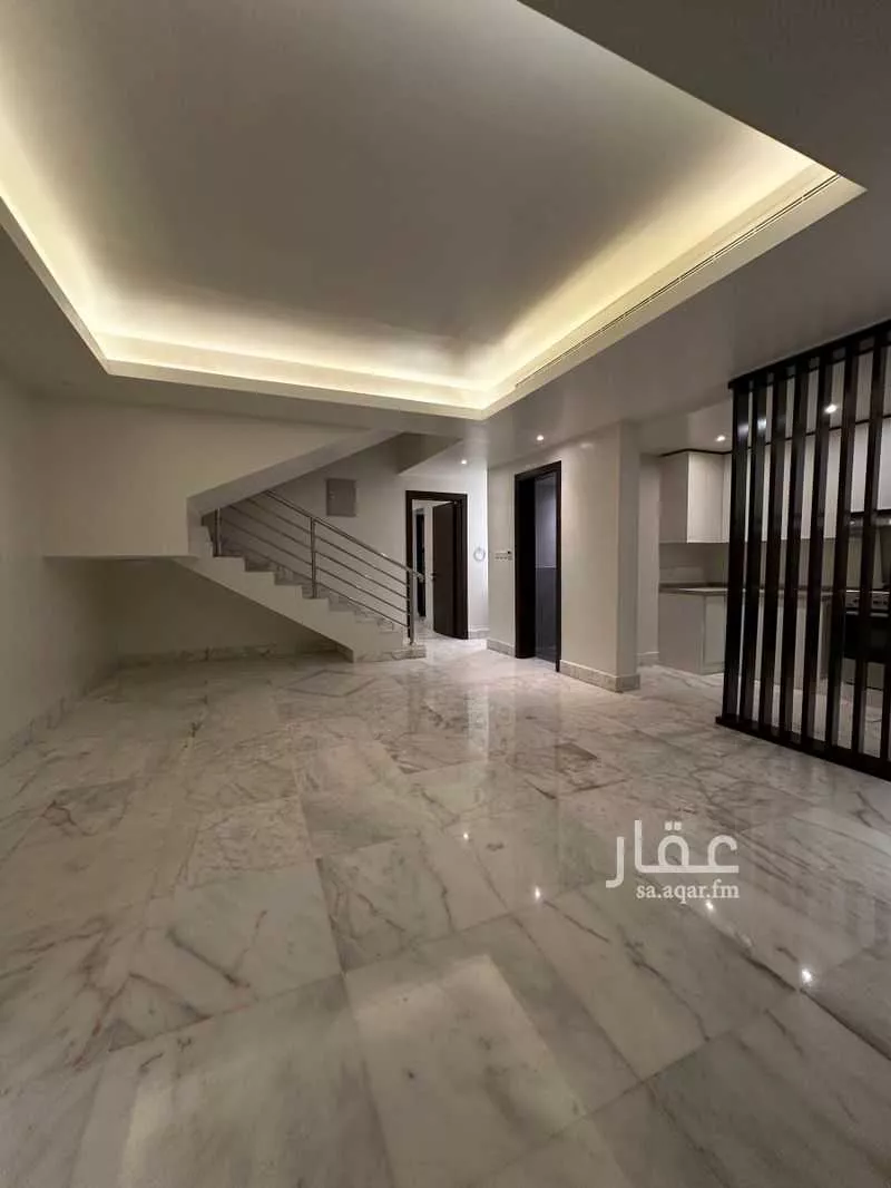 فيلا 4 غرف في العارض 3