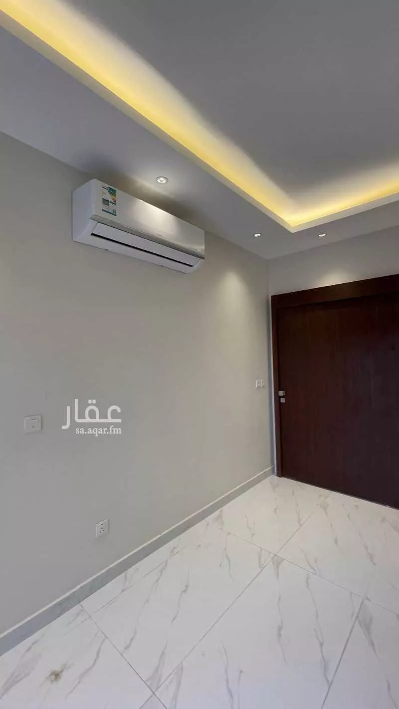 فيلا 9 غرف في الجنادرية 3
