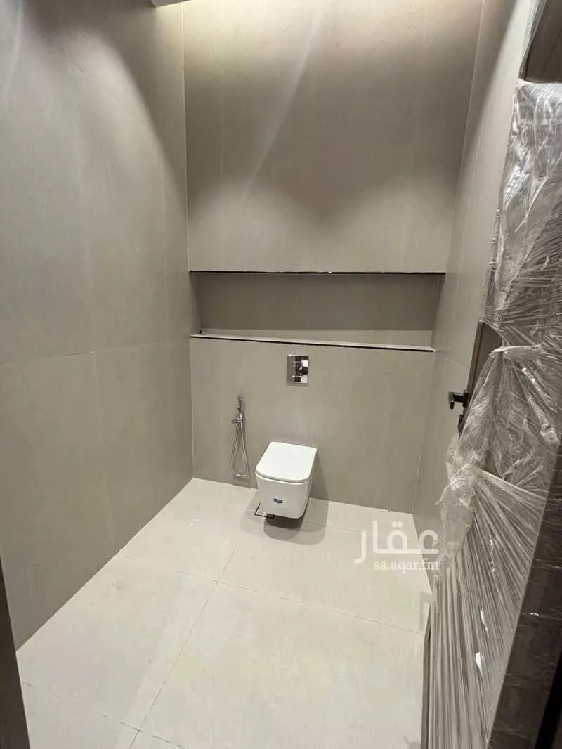 5 bedroom villa in Al Qairawan 17