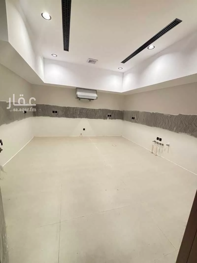 5 bedroom villa in Al Qairawan 10