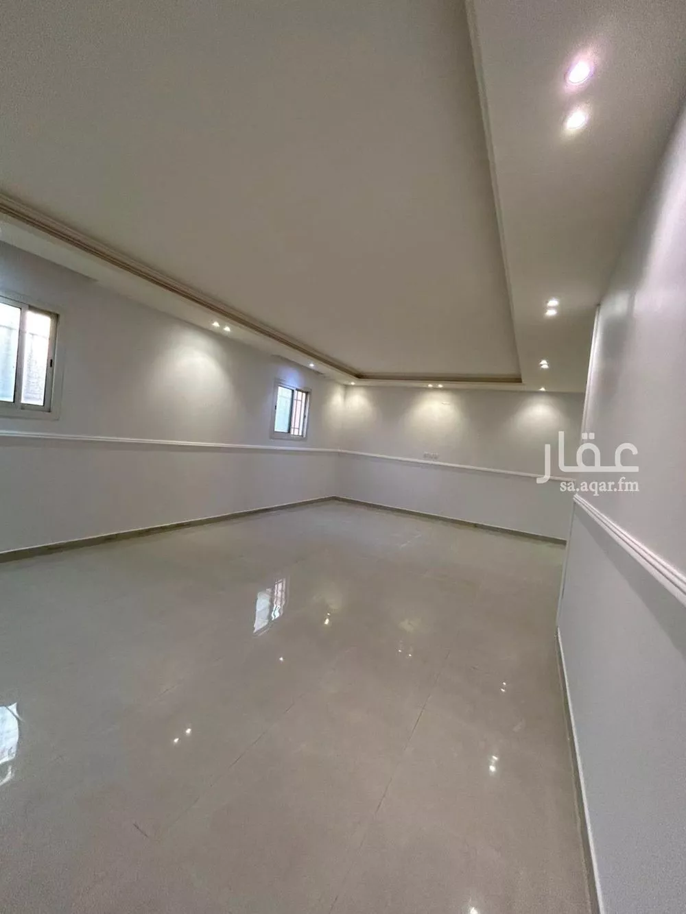 4 bedroom apartment in Riyadh 11
