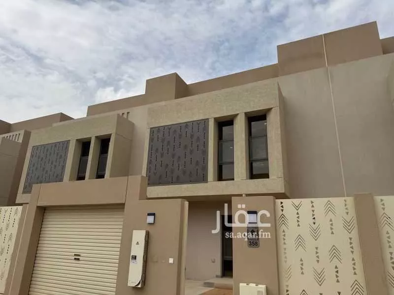 4 bedroom villa in Al Rimal 5