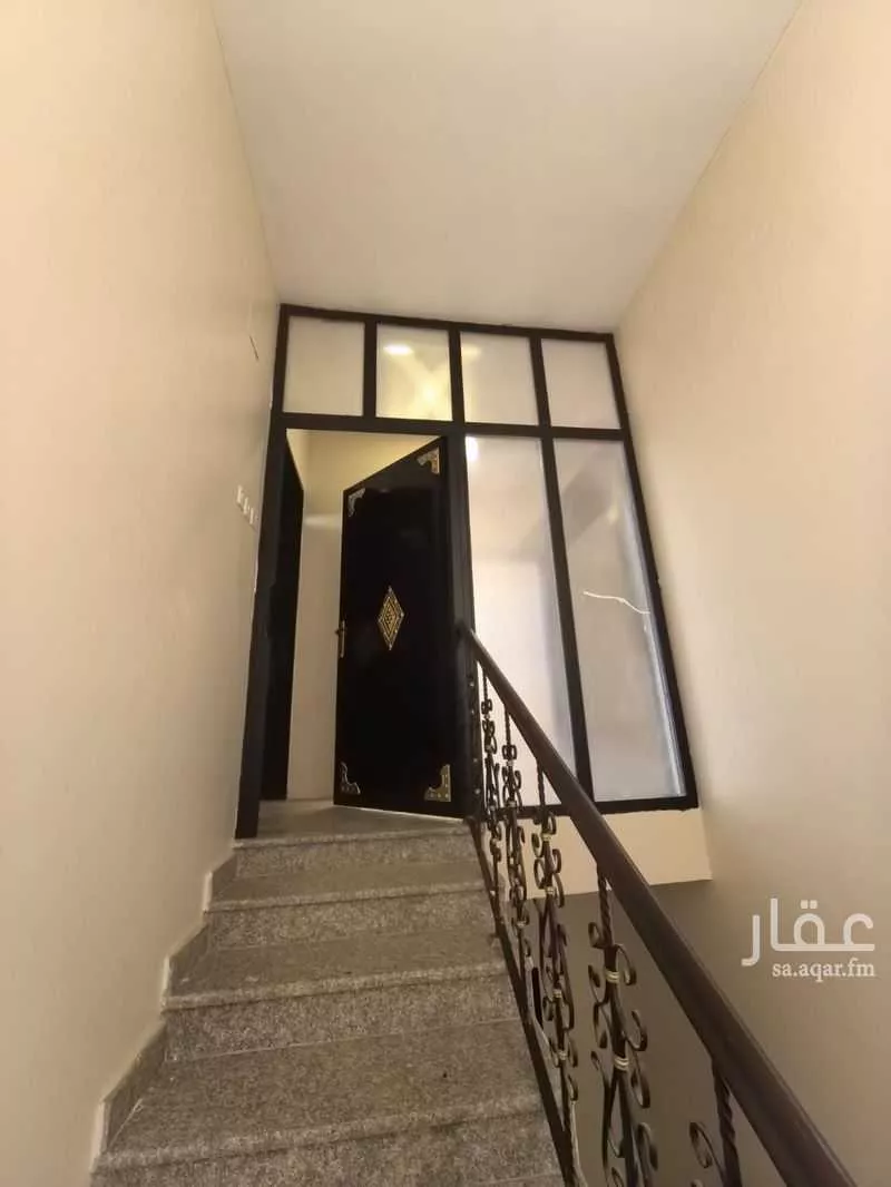 4 bedroom floor in Al Aridh 8