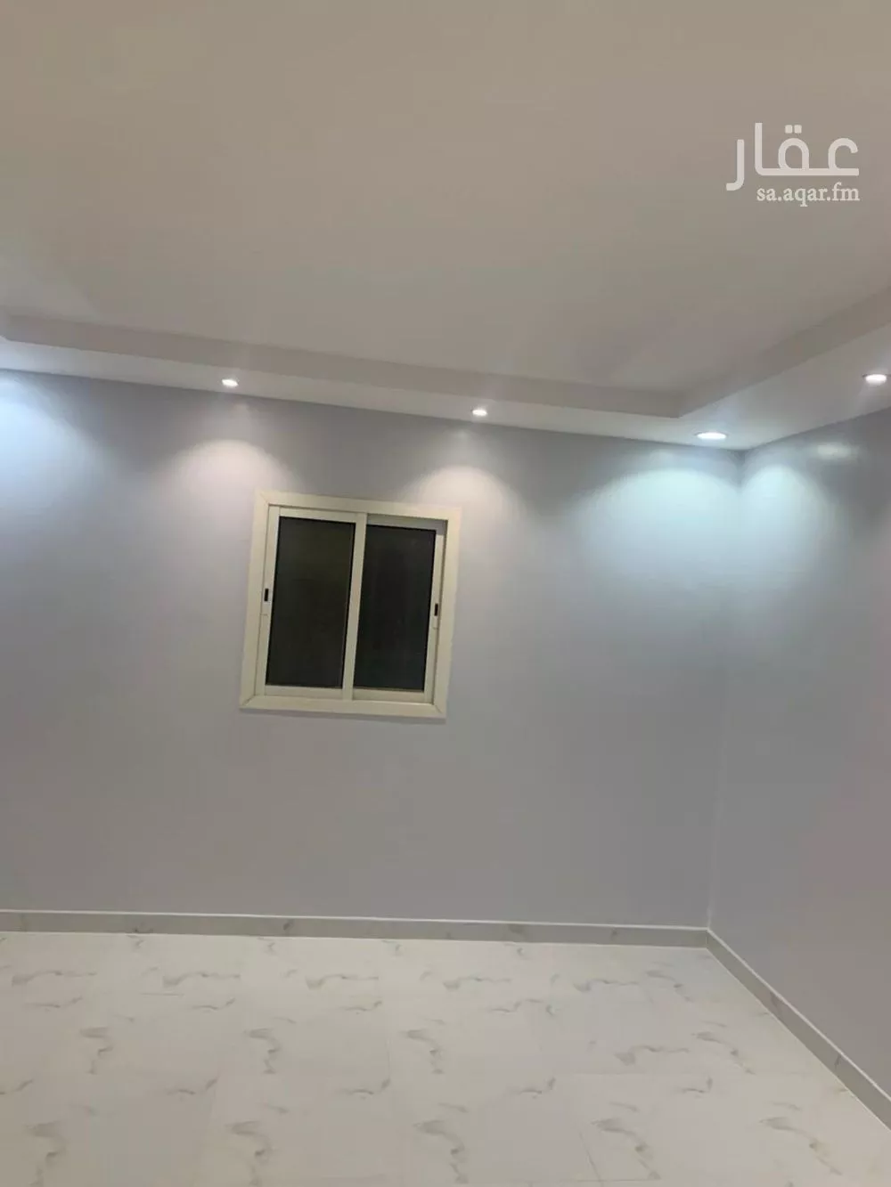 4 bedroom floor in Dhahrat Laban 7