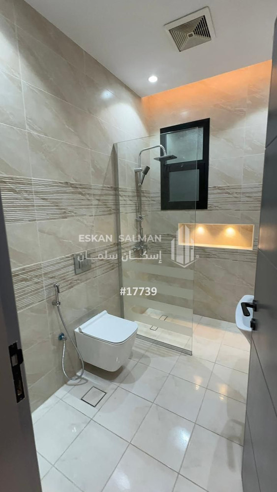 5 bedroom apartment in Al Nuzhah, Jeddah 9