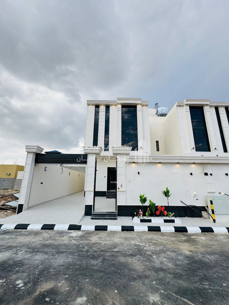 7 bedroom villa in Al Rehab, Jeddah 2