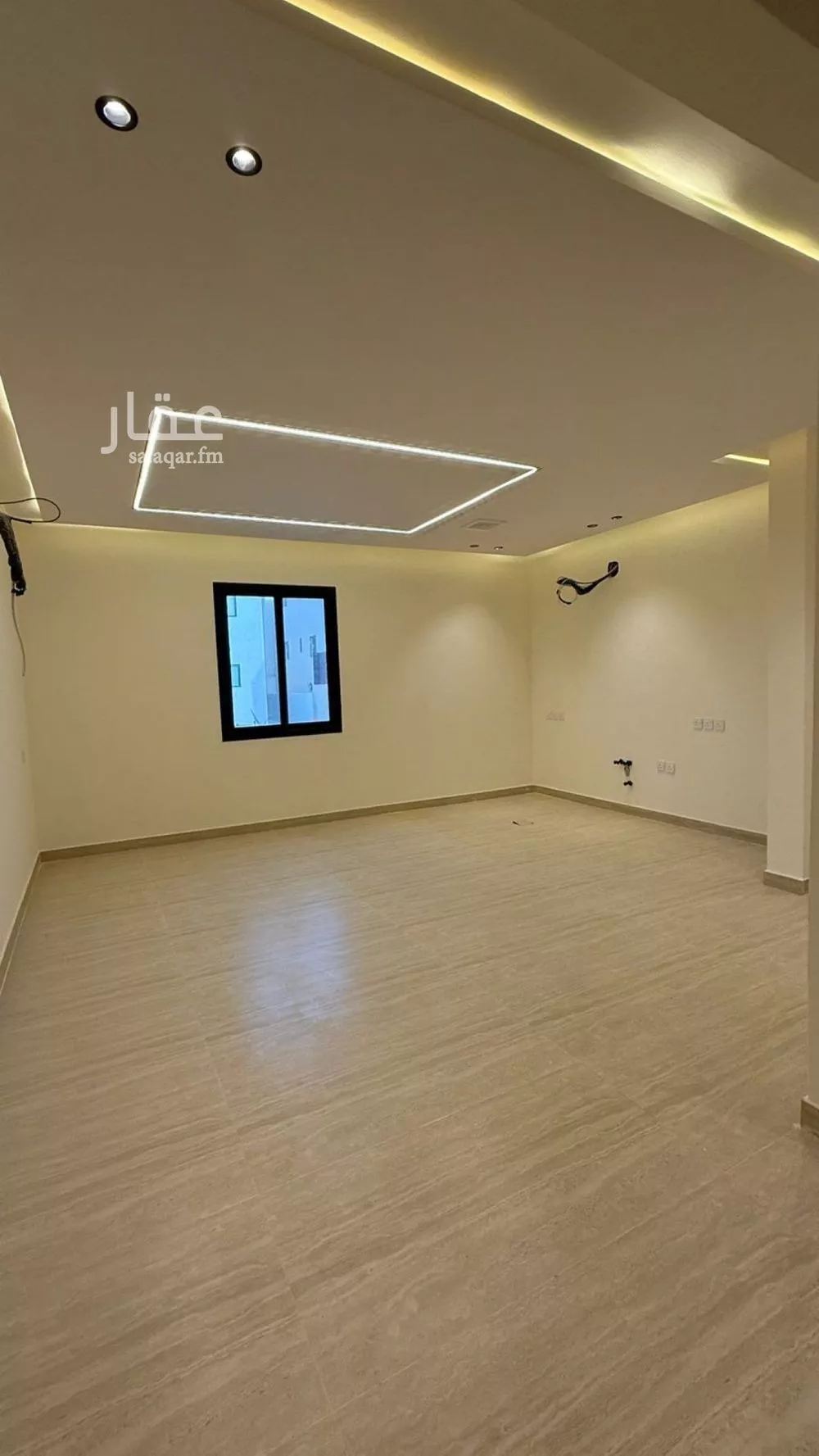 3 bedroom apartment in Al Hazm 8