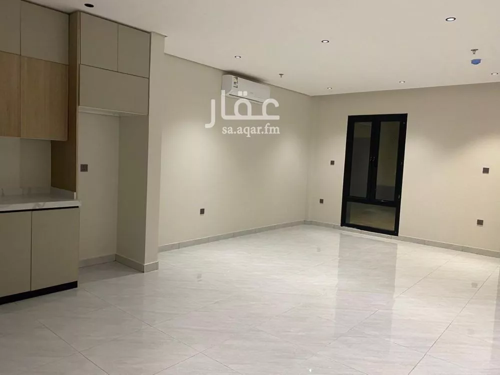3 bedroom apartment in Al Aridh 7