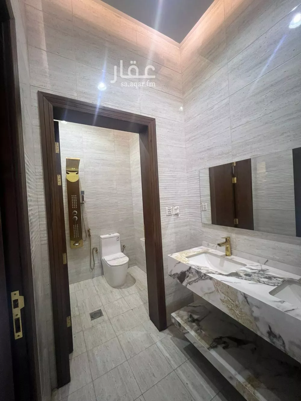 8 bedroom villa in Al Sawari 9