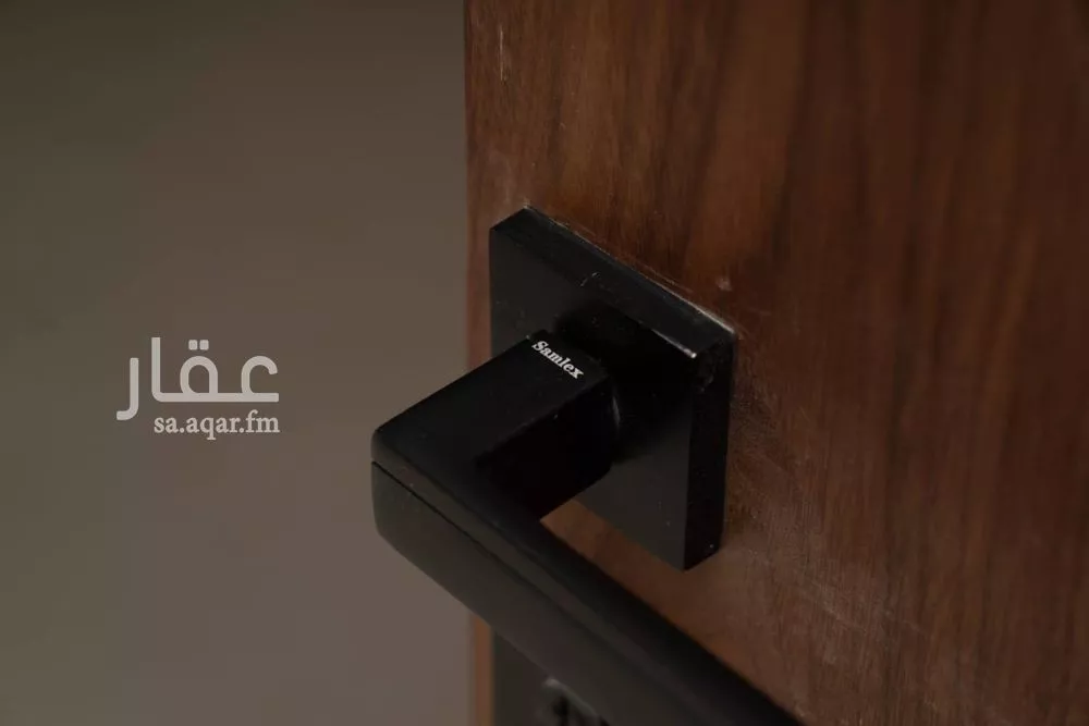 فيلا 6 غرف في الأمل 13