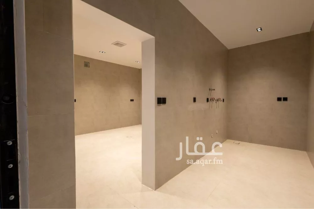 فيلا 6 غرف في الأمل 24
