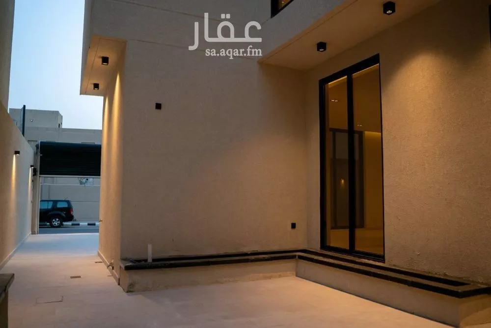 فيلا 6 غرف في الأمل 5