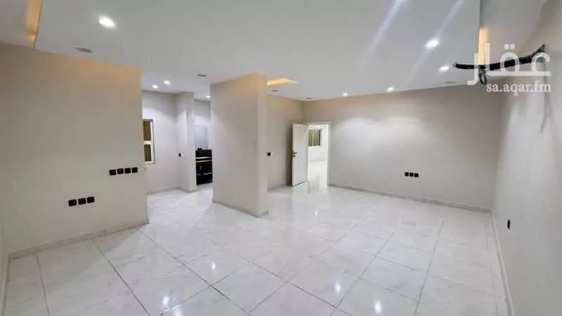 6 bedroom villa in Al Fadeylah 3