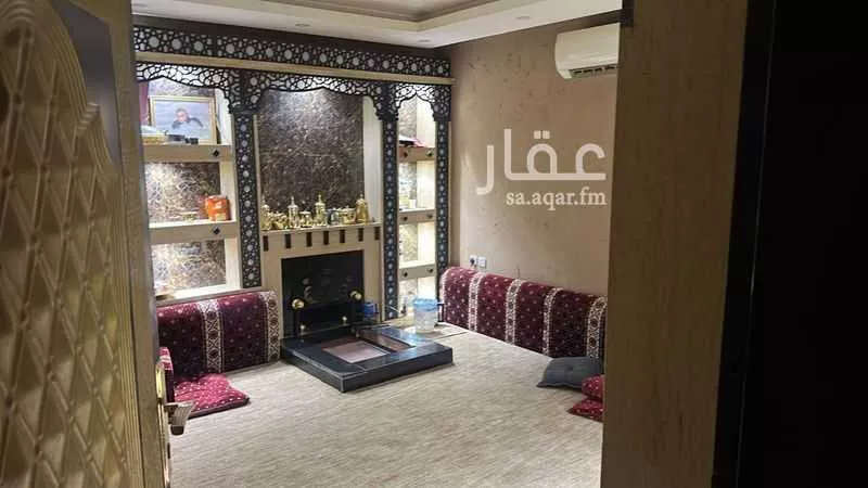 10 bedroom villa in Al Aziziyah 7