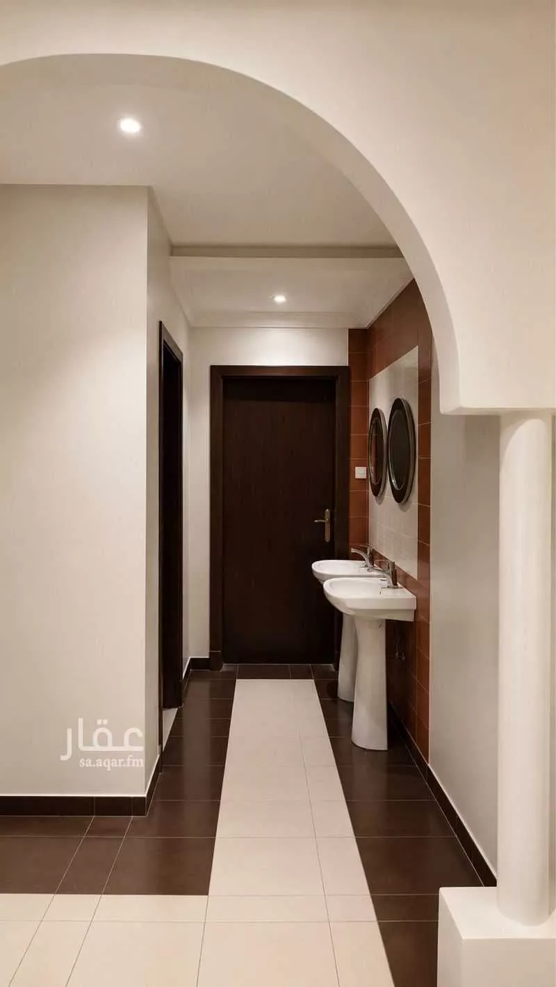 شقة 4 غرف في بدر 2
