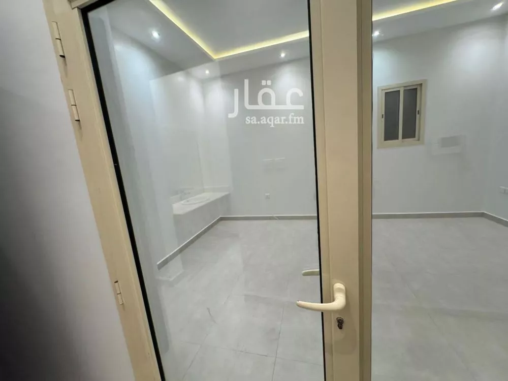3 bedroom apartment in Al Aridh 11