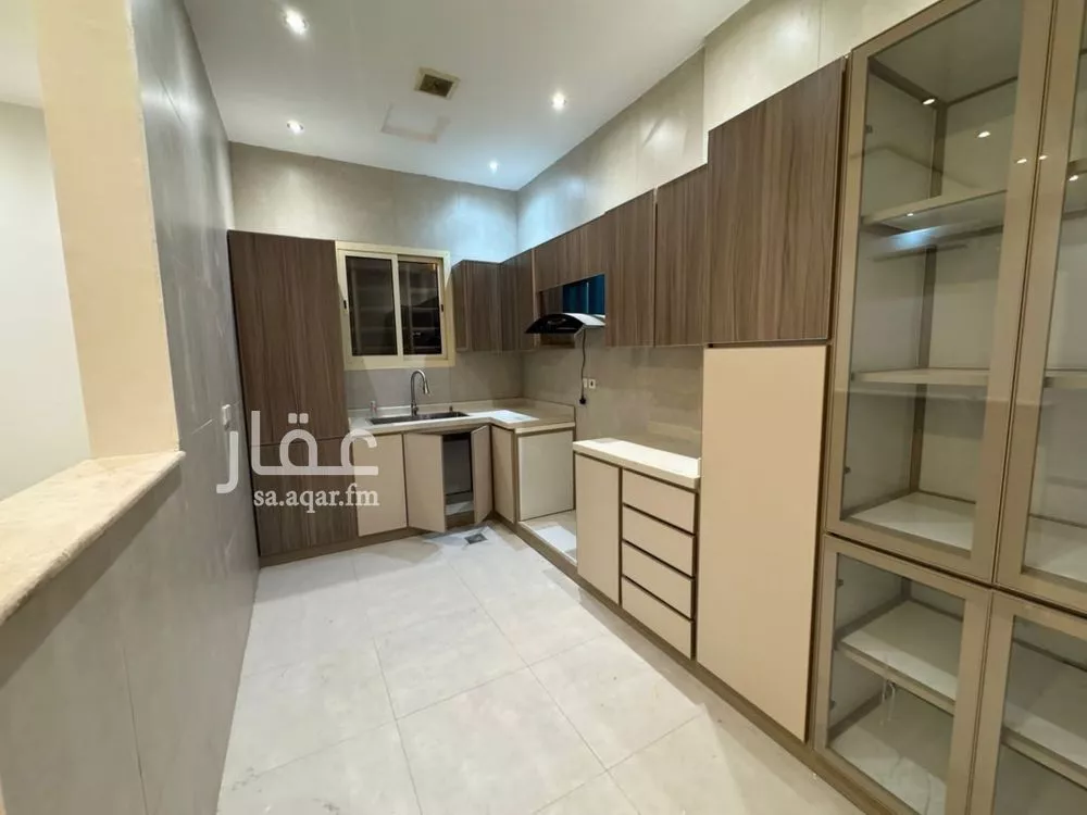 3 bedroom apartment in Al Aridh 12