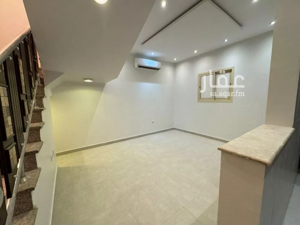 3 bedroom apartment in Al Aridh 7