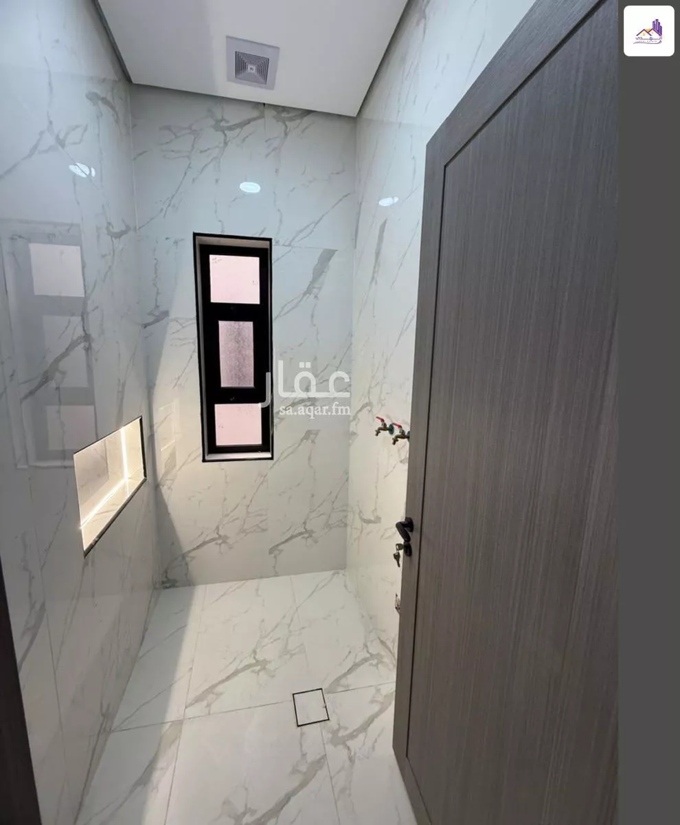 9 bedroom villa in Al Amal 5