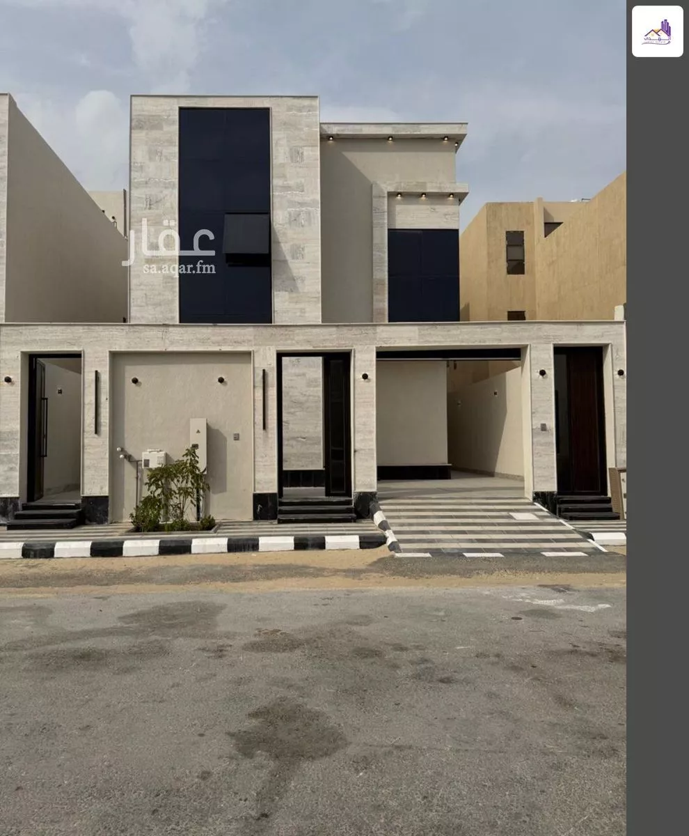 9 bedroom villa in Al Amal 7
