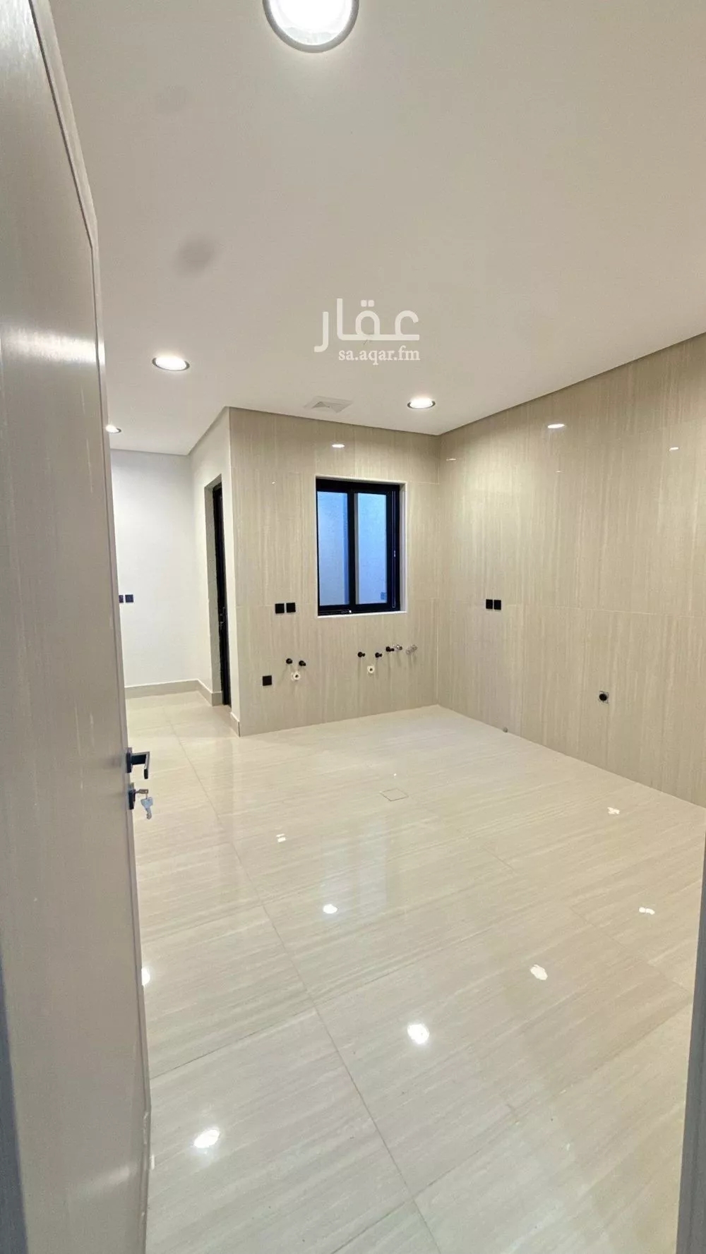 6 bedroom villa in Dahiat King Fahd 13