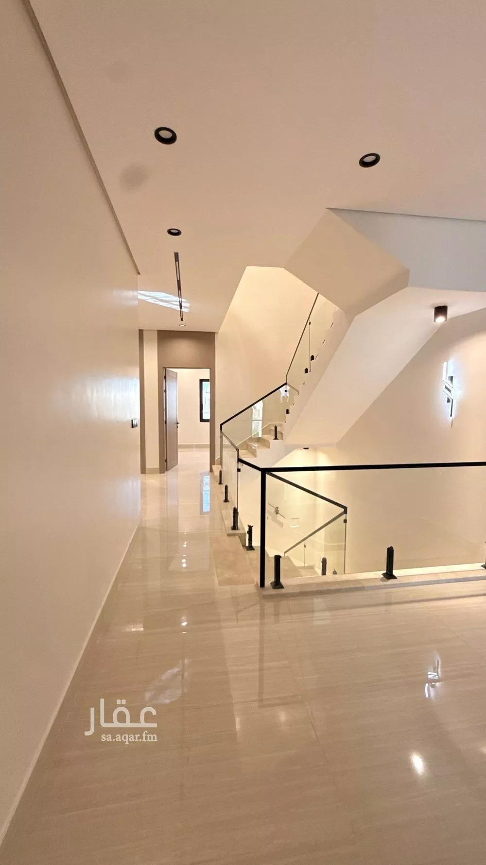 6 bedroom villa in Dahiat King Fahd 17