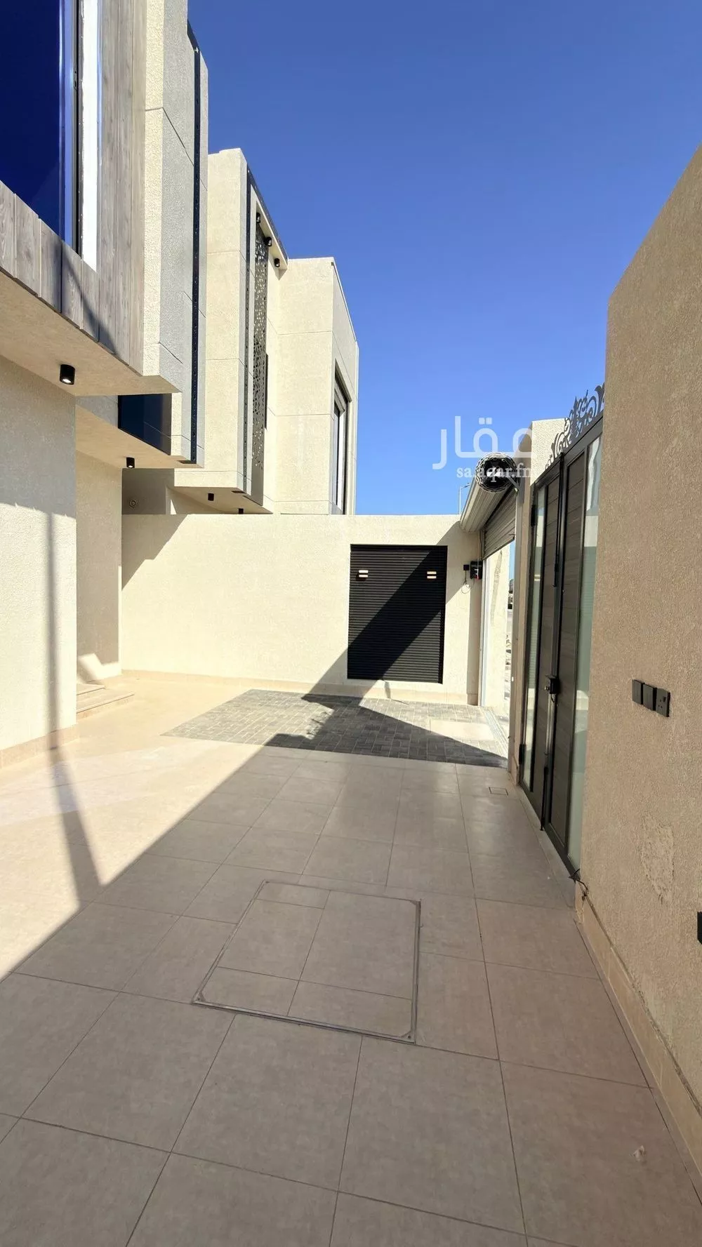 6 bedroom villa in Dahiat King Fahd 4