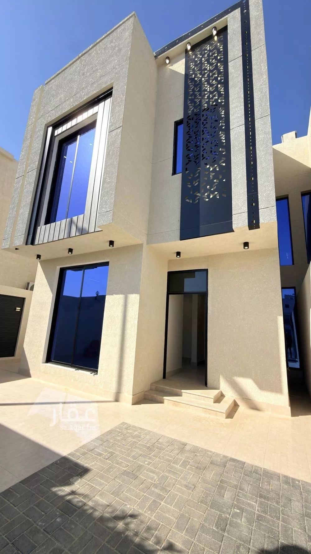 6 bedroom villa in Dahiat King Fahd 8