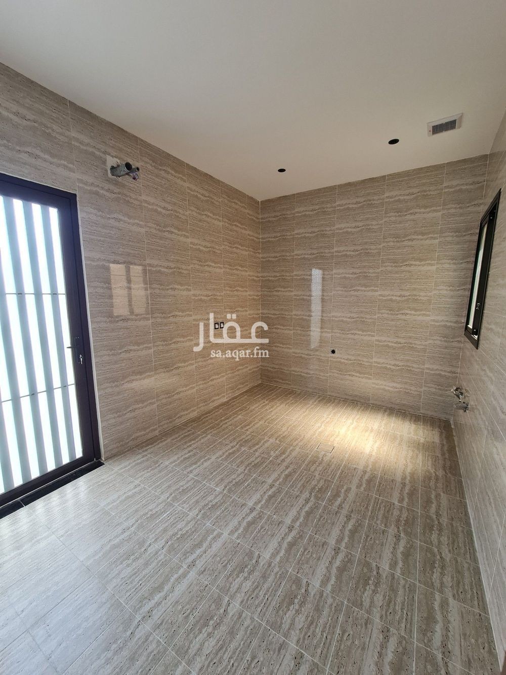فيلا 4 غرف في الخبر 19