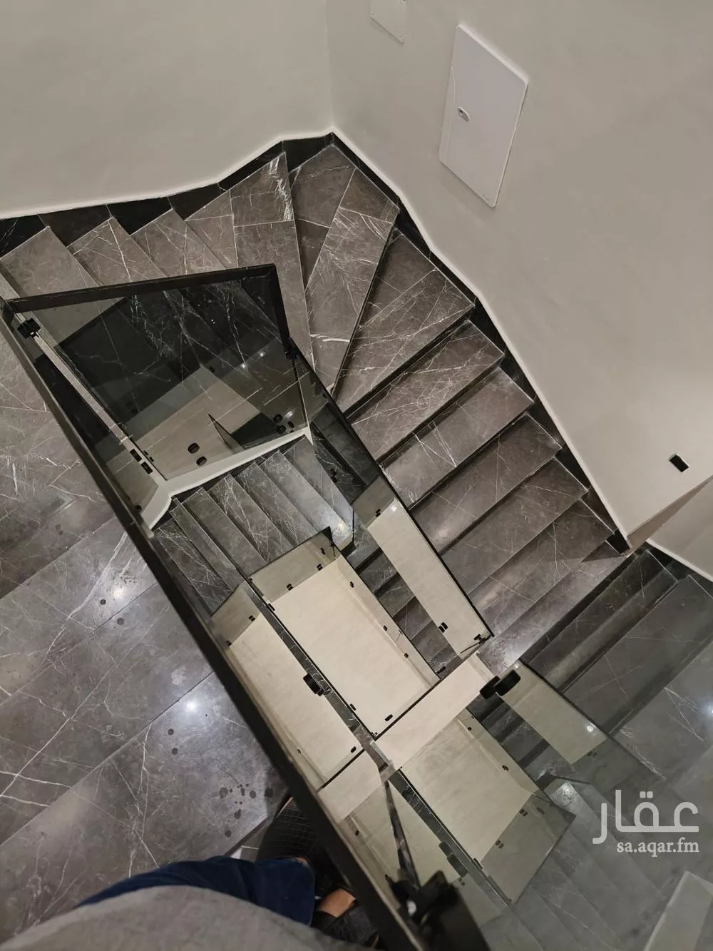 فيلا 6 غرف في الصواري 8