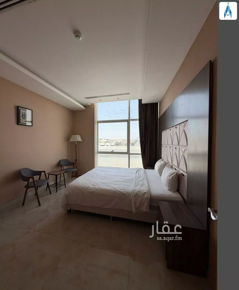 عمارة 1500 م² في الفلاح 7