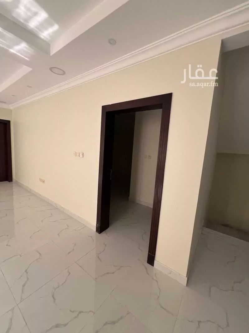 فيلا 6 غرف في الصواري 17