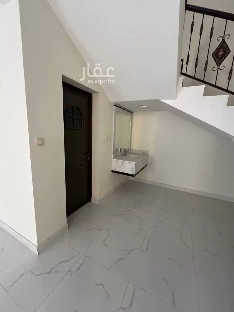 فيلا 6 غرف في الصواري 9