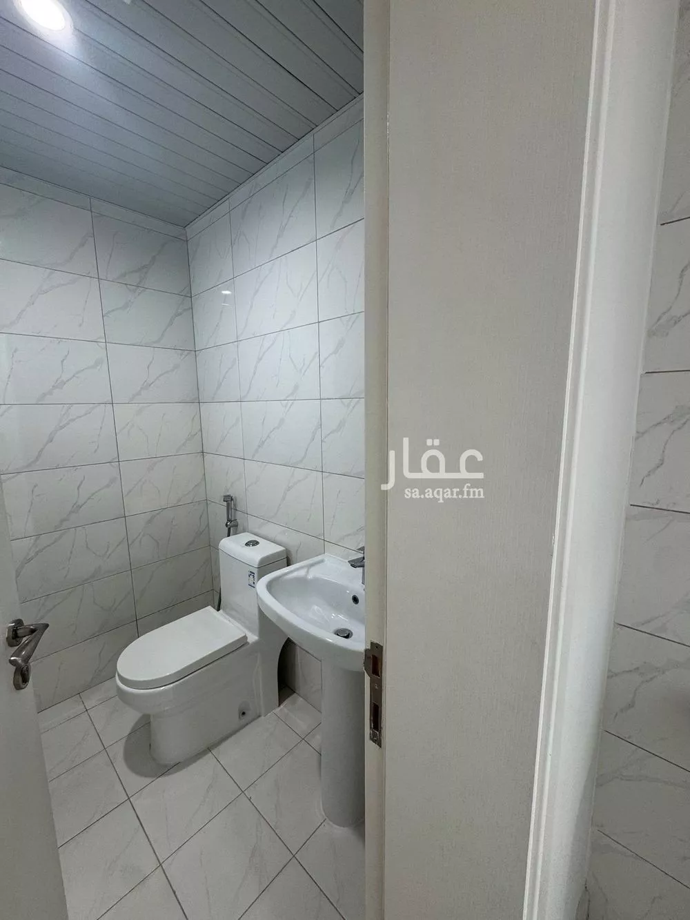 شقة 3 غرف في الحمرا 7