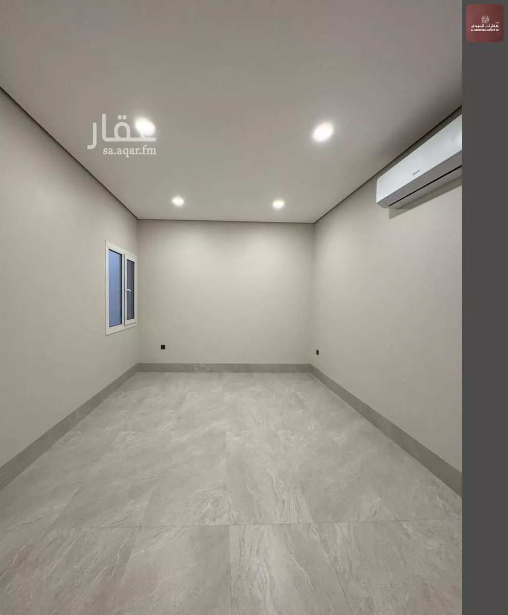 3 bedroom apartment in Madinat Al Umal 6