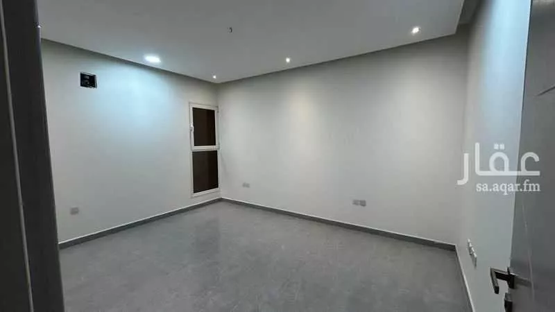 7 bedroom villa in East Beach 13