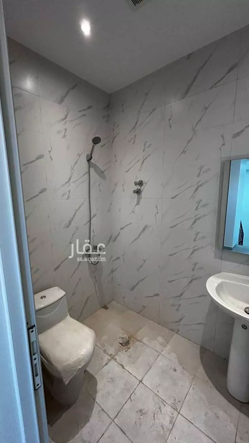 7 bedroom villa in East Beach 14