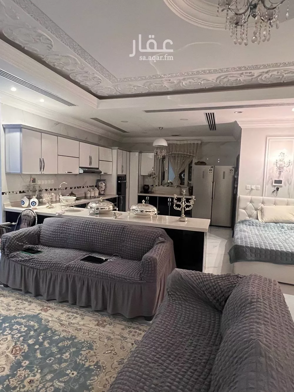 10 bedroom villa in Al Aziziyah 8
