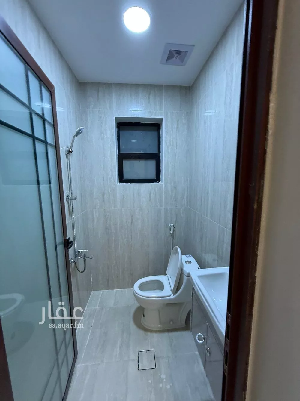 فيلا 8 غرف في الأمل 11