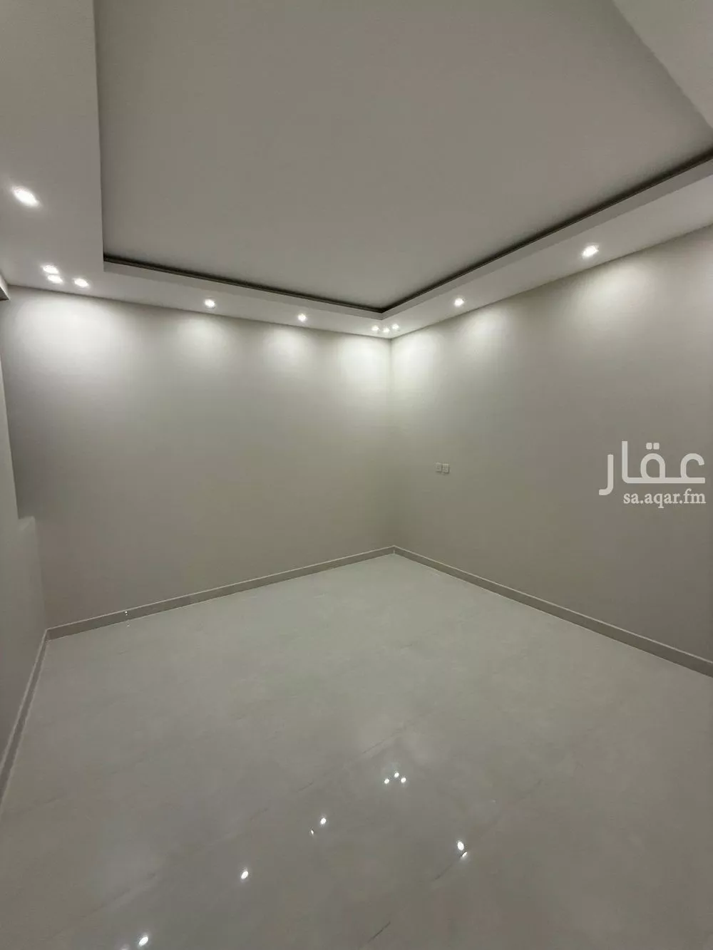 فيلا 8 غرف في الأمل 7