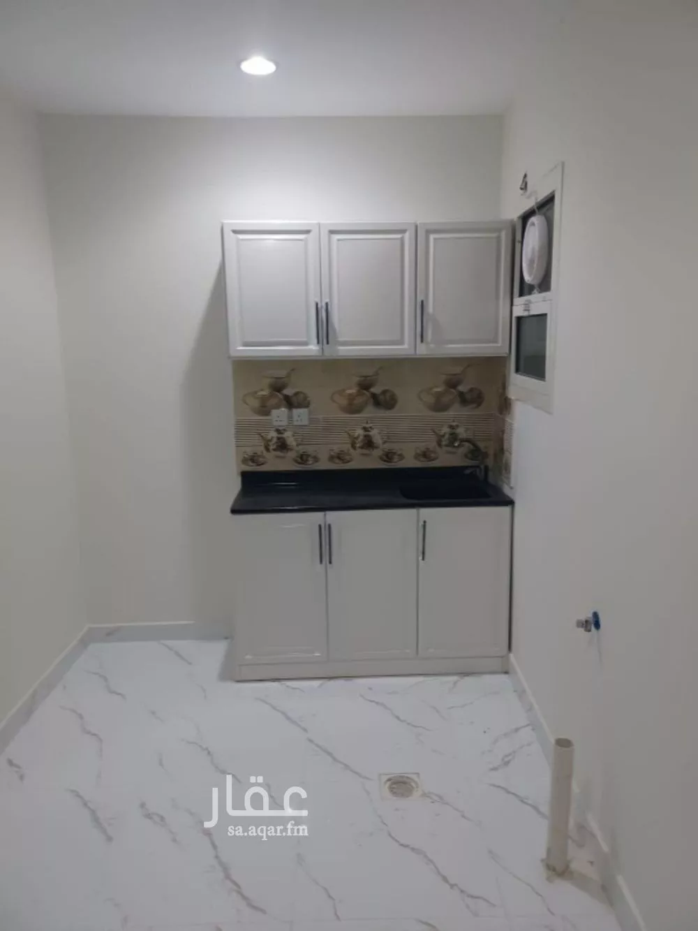 1 bedroom apartment in Hittin 3