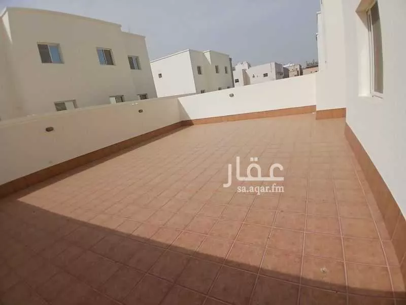 فيلا 6 غرف في الورود 15