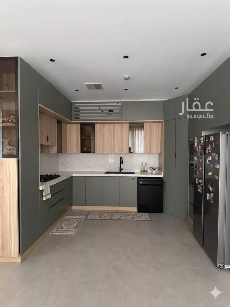 4 bedroom apartment in Al Janadriyah, Riyadh 4