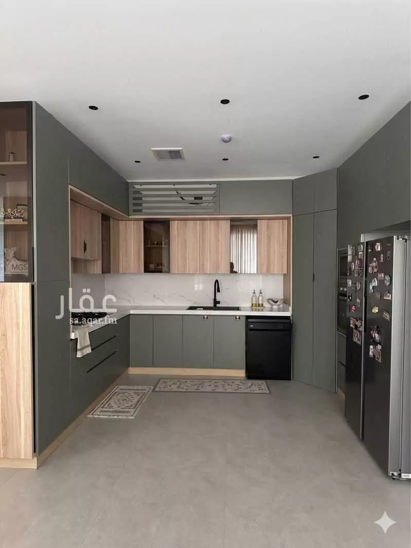 4 bedroom apartment in Al Janadriyah, Riyadh 4