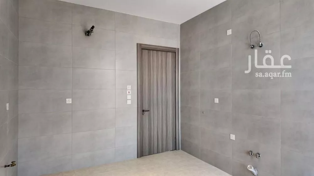 4 bedroom apartment in Al Safa 3