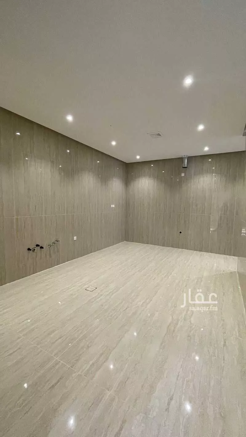 فيلا 5 غرف في ضاحية الملك فهد 12