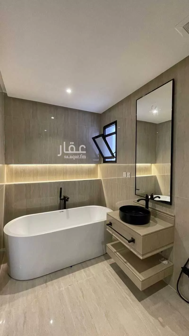 فيلا 5 غرف في ضاحية الملك فهد 23