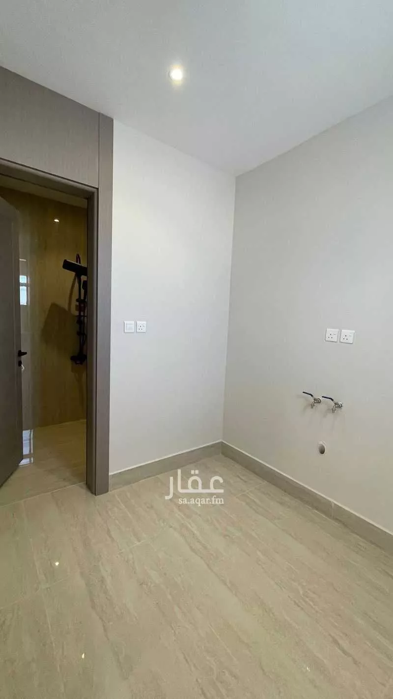 فيلا 5 غرف في ضاحية الملك فهد 25