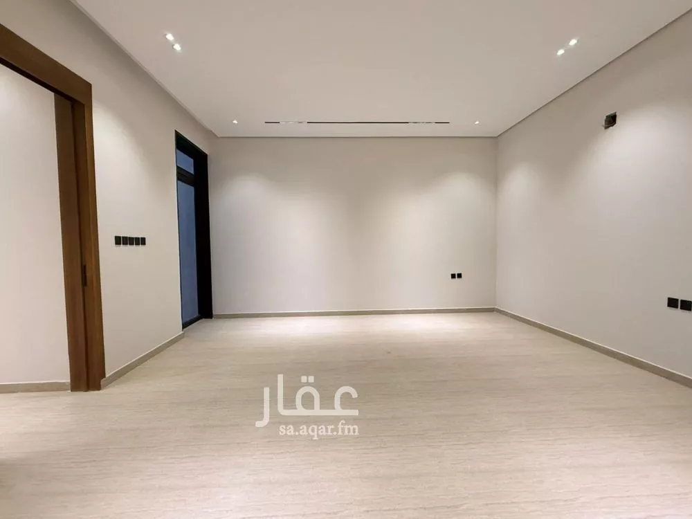 3 bedroom floor in Al Rimal 12