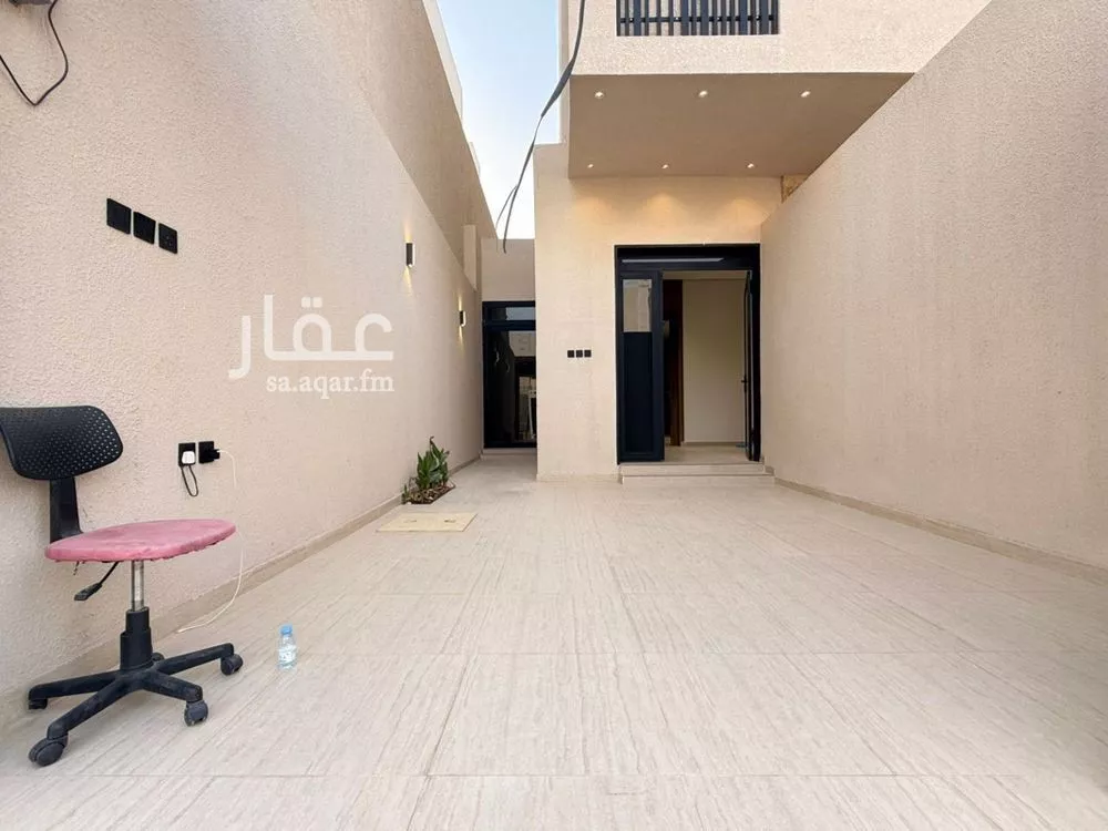 3 bedroom floor in Al Rimal 3